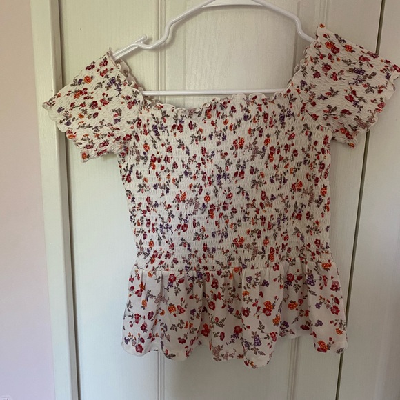 American Eagle Smocked/Ruched Top - Picture 3 of 4